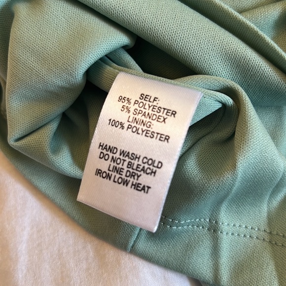 Lulus Size L MOCK NECK CUTOUT BODYCON DRESS - Picture 4 of 7